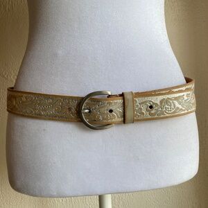 Vintage Gap silver tooled leather western style belt Size Small